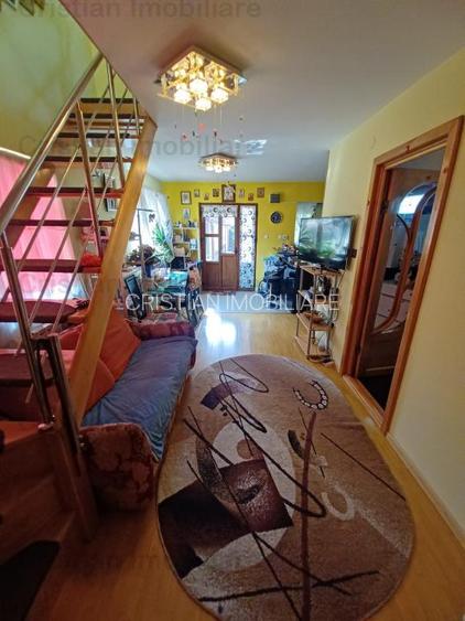 Casa Pretabila 2 familii, suprafata teren 290 mp, toate utilitatile, zona Centra - 11
