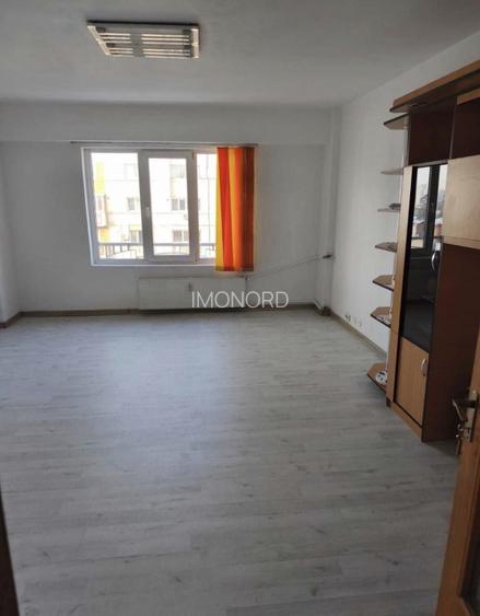 Vânzare apartament de 3 camere Calea Calarasilor- Muncii - 3