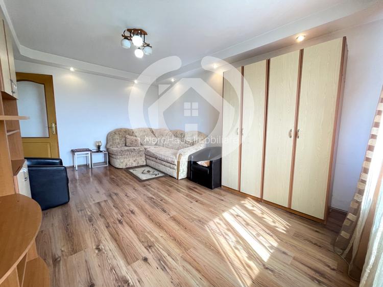 Apartament 2 camere decomandat | Vasile Aaron | Etaj 3 - 2