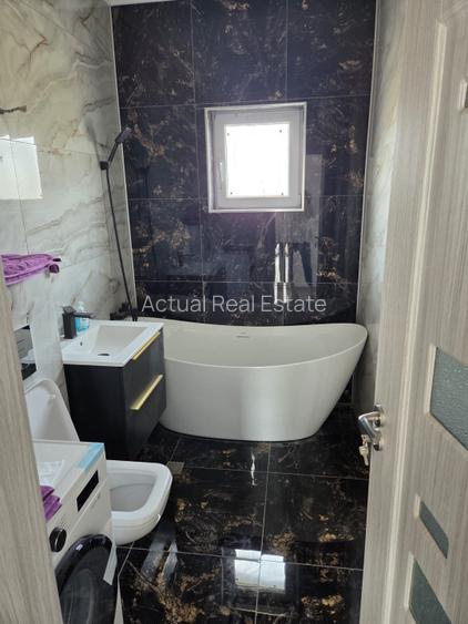 CASA PARTER LAZU | TEREN PROPRIETATE | 3 CAMERE |  - 4