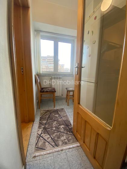 Garsoniera vis a vis de Hala Centrala - 7