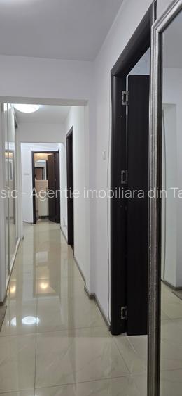 Apartament modern 3 camere | Ultracentral | Etaj 1 | Lift | 2 băi - 10