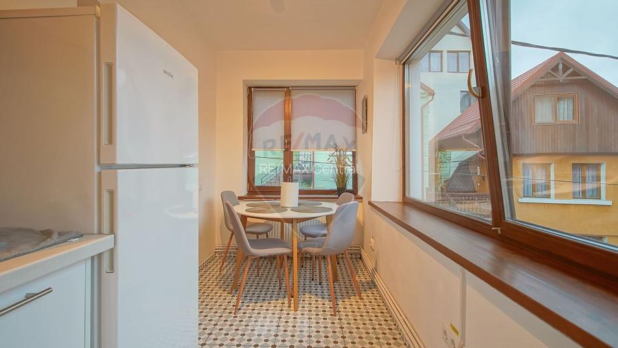 Casa cu 5 studiouri independente, terasa rooftop, vedere montana - 37