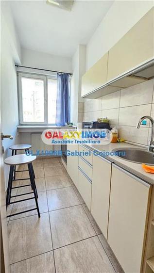 Inchiriere 2 cam ultracentral - metrou Universitate - 4