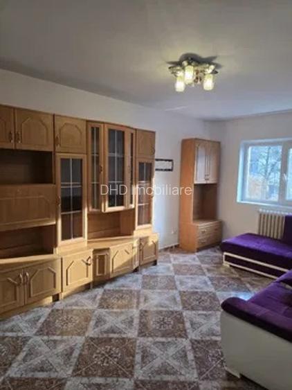 Apartament 3 camere decomandat, et. 2, Nicolina - 5