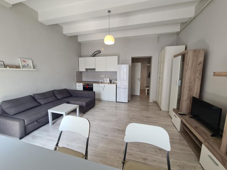 Garsoniera centrala proprie 5 min  m Universitatii - 5