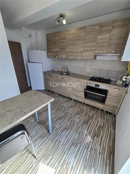 Etaj 2 - Complex Eos Rediu, 3 camere decomandat cu geam la baie, 2 balcoane - 5