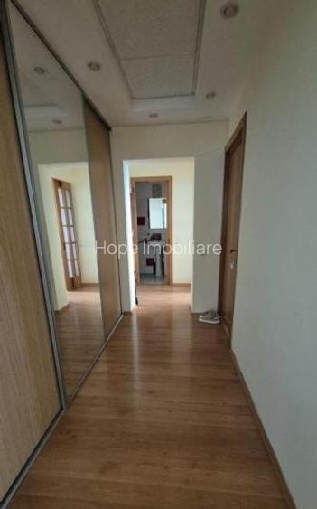 Titan -Parc Ior-3 camere - 3