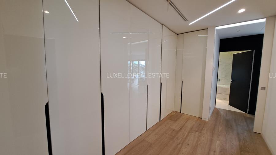 APARTAMENT 4 CAMERE CU SCARA INTERIOARA TIP LOFT -ULTRA LUX - 24