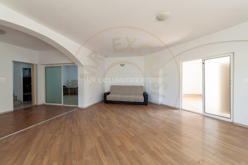 Casa cu 9 camere, pretabila business - Stefanesti, Drumul Morii! - 11