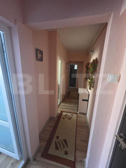 Apartament cu 2 camere, decomandat, zona Micro 40
