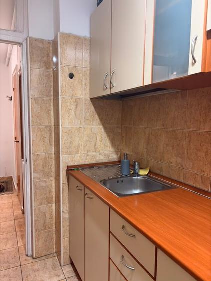 Tei Garsonieră decomandata confortabilă de închiriat ETAJ 1, pet friendly