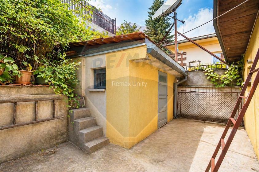 Casă cu vedere panoramică Brașov | Două unități independente | P+E | - 19