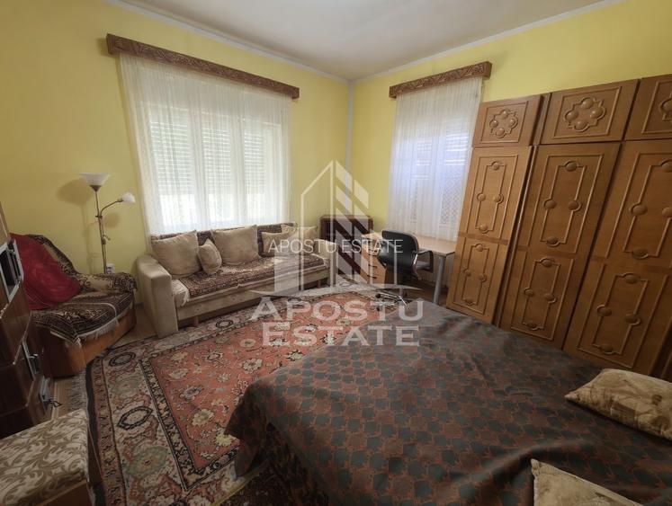 Casă renovată complet, cu garaj și anexe, în Satchinez, Timiș - 11