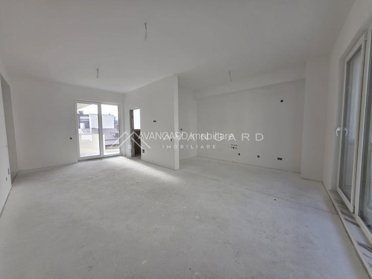 Apartament 2 Camere | Semidecomandat | zona P-ta Mihai Viteazu  - 11