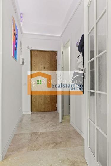 Pta Romana, Vedere spectaculoasa, Renovat total, inclusiv instalatii - 6