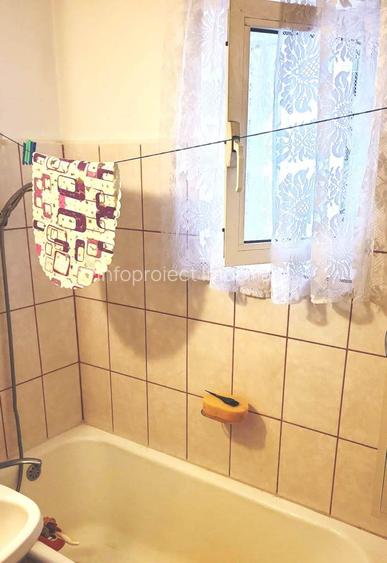 Apartament cu 2 camere, decomandat, cartier Micro 14, etaj 5, zonă liniștită - 11