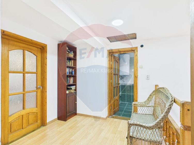 Casa cu 5 camere de vanzare Ciorogarla 1682mp teren - 16