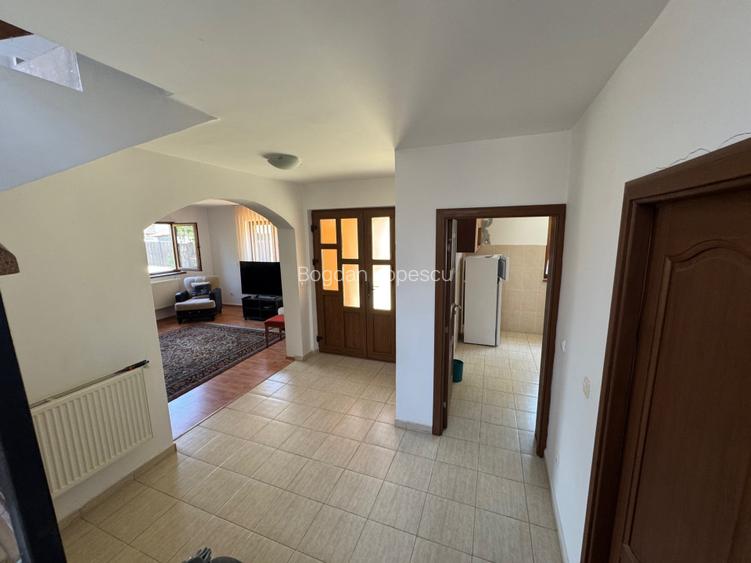 Vand Casa + Teren, Lunguletu/Dambovita, P+1, Toate Utilitatile, Complet Mobilata - 4