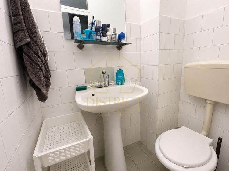 Apartament cu 3 camere decomandat | Calea Sagului - 12