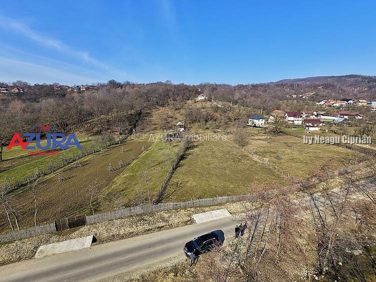 Teren 2500 mp în natură, Valea Bratia, priveliște spre munți - 2