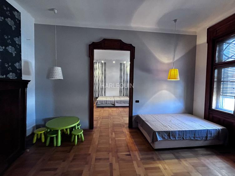 in cadrul unei cladire simbolice demne de remarcat- PALATUL BANATEAN - 6