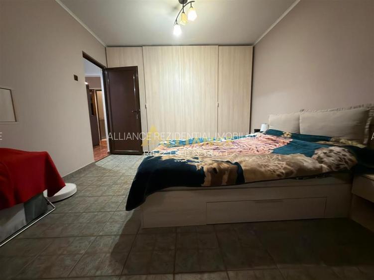 Brancoveanu Apartament 3 camere Decomandat Mobilat si Utilat - 11