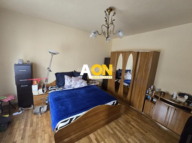 Vila cu 6 Camere,  Zona Centrala - 3