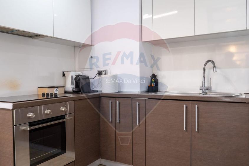 Apartament cu 4 camere de vânzare - 17
