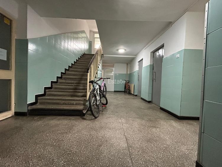 Garsoniera Titan 43 Mp Bloc 1985 Reabilitat 7 Min Metrou - 9