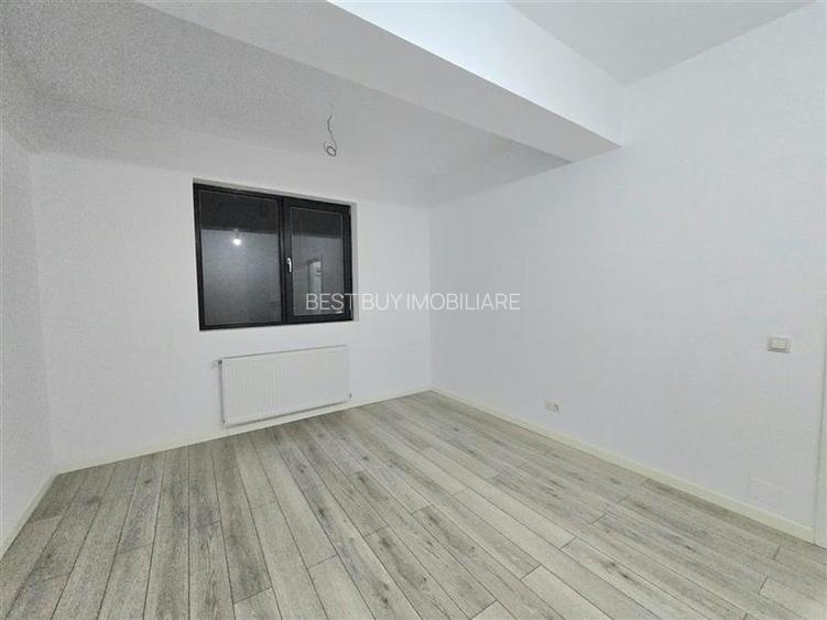 AP.2 CAM. SECTOR 1 CHITILEI MALL COLOSSEUM - 13