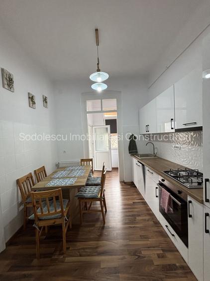 Vilă de închiriat zona Parvan - 26