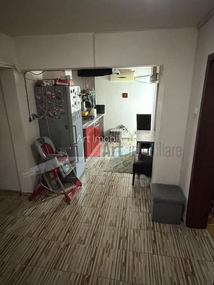 Apartament cu 3 camere de vanzare-Crangasi-loc de parcare - 7