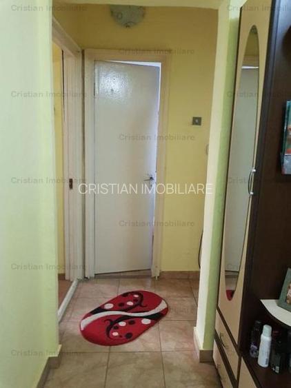 72mp  3 camere,  confort 1 Decomandat Obor-Scolilor balcon 7m - 4