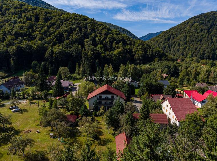 Pensiune de vanzare - Poiana Marului - Comision 0% - 34