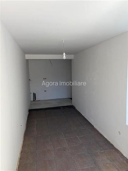 Construcție cu două camere și beci - Burdujeni - 6