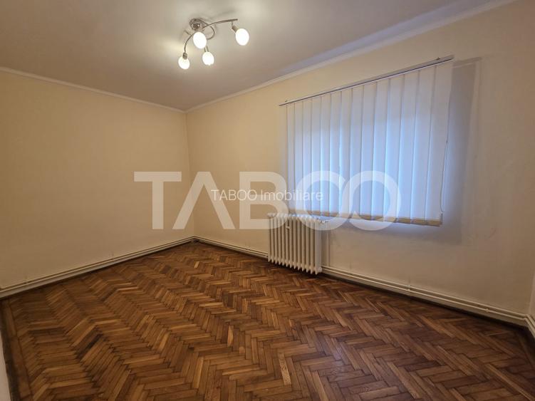 Apartament 4 camere de inchiriat Bulevardul Unirii acces din strada - 7