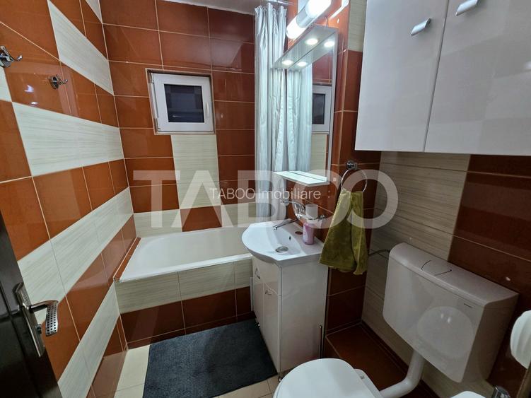 Apartament decomandat 70 utili balcon lift pivnita Vasile Aaron Sibiu - 6