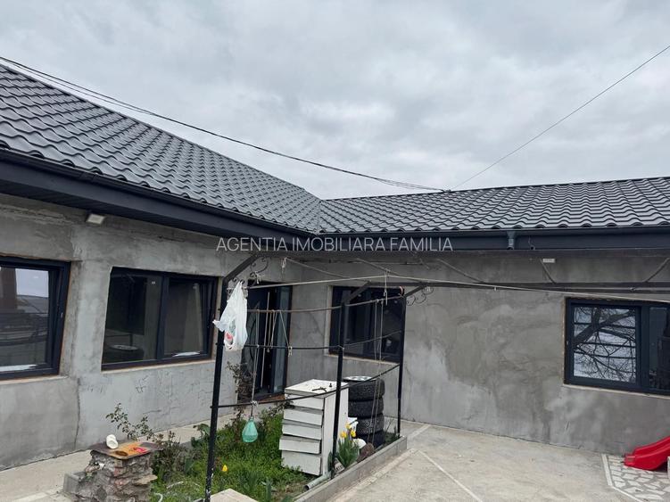 114.000 Euro- casa 3 dormitoare, 2 grupuri sanitare, zona Arcasilor - 4