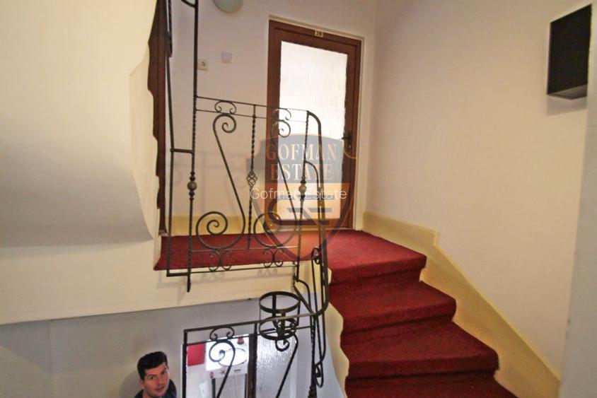 Vila 10 camere Dacia Stadion Farul D+P+2E+M 405 mp centrala gaz A/C 9 dorm 6 bai - 9