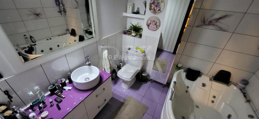 2 case si curte individuala la 400 de metri de statia de metrou Dristor 2  - 29