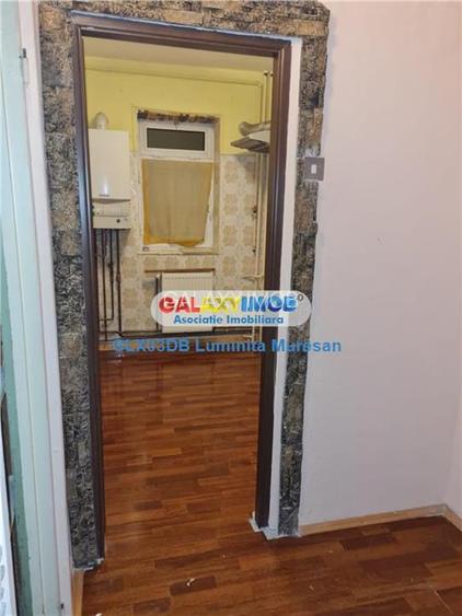 Vanzare apartament 2 camere semidecomandat Targoviste Micro 9 - 21