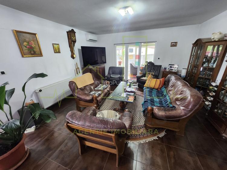 Sacalaz. Individuala. Panouri solare. Vatra veche. - 7