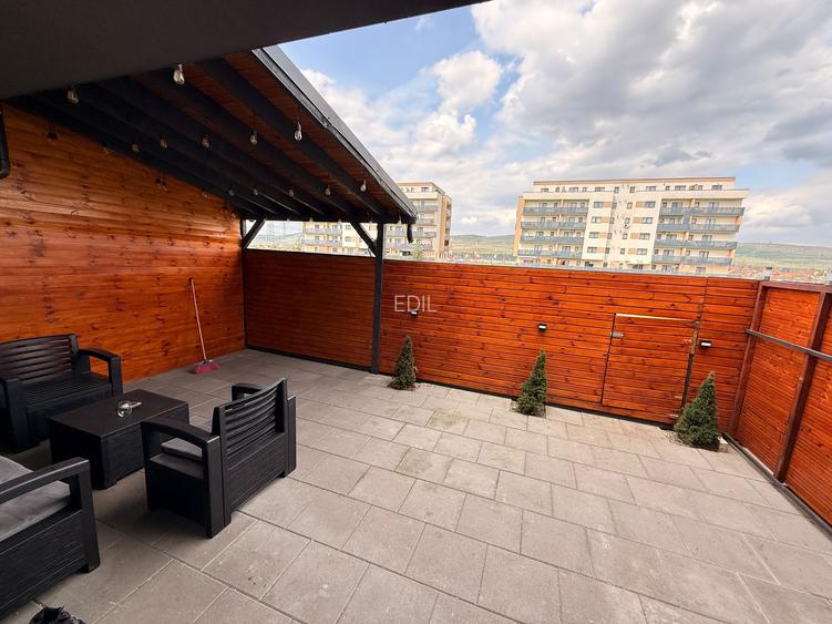 Casa insiruita zona Sesu de Sus - 8