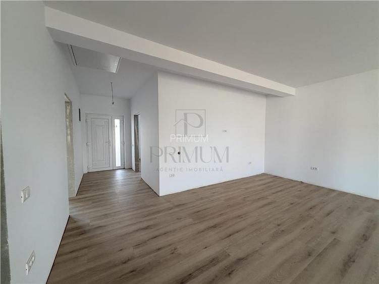 Comision 0 - Duplex pe plan - living mare - 2 bai - 4