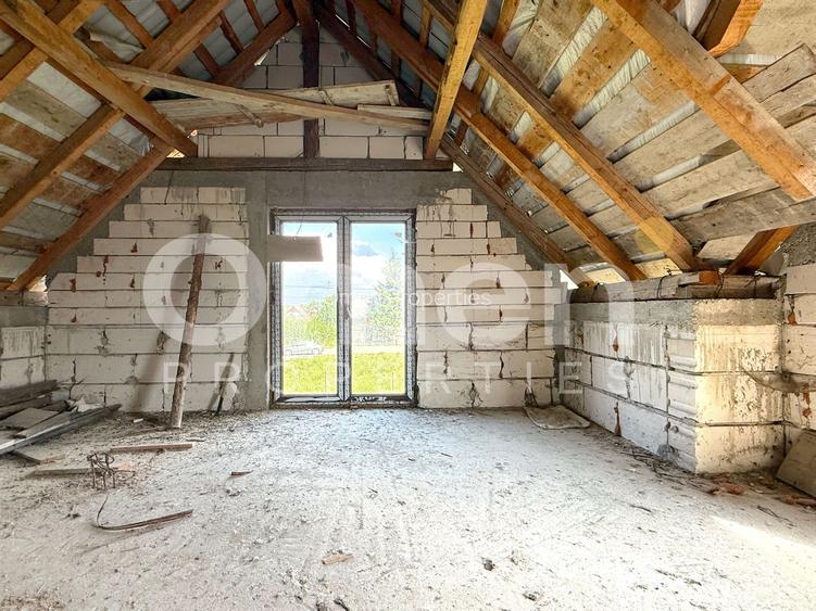 Casă cu potențial imens P+M, teren 7,91 ari, zonă liniștită, Ocna Șugatag. - 14