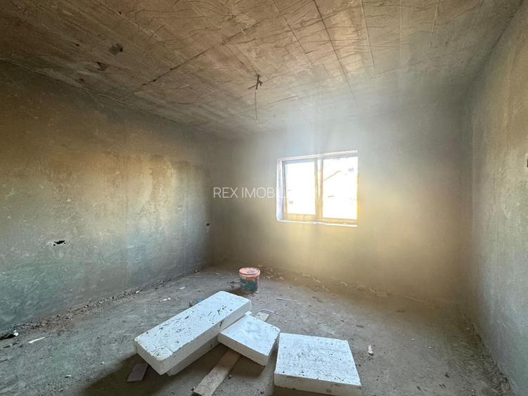 Ocazie - Casă individuală cu 5 camere - 931e/mp |Sânmihaiu Român| - 4