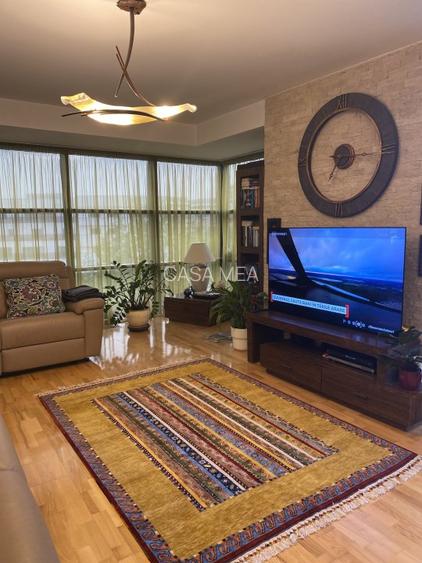 Apartament 4 camere bloc boutique si terasa de 25m - 4