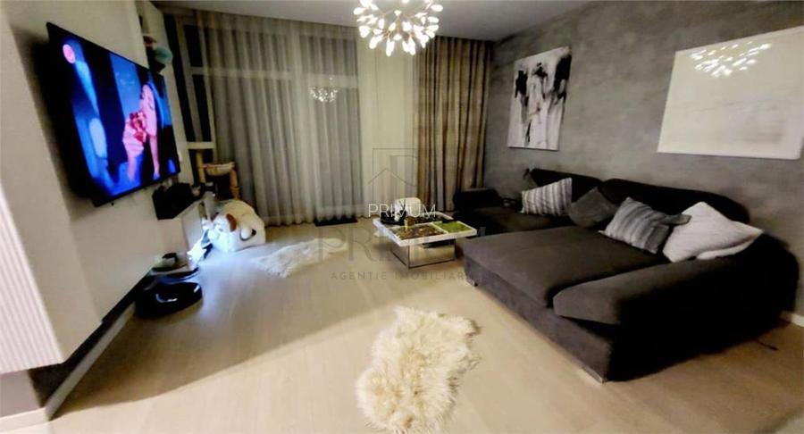 GIROC - 3 CAM - 2 BAI -2 TERASE - INCALZILE PARDOSEALA - LOC PARCARE - LUX- - 4