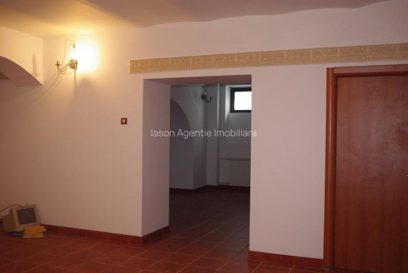 Vila de vanzare Daciei - 6